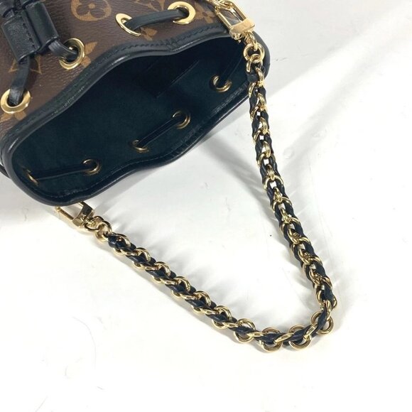 LOUIS VUITTON M83480 Monogram Kanoe Hand Bag Drawstring Pouch Chain Shoulder Bag - Picture 12 of 15